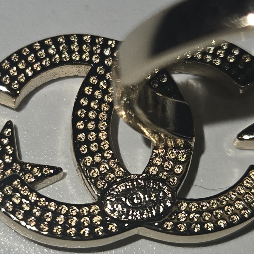 CHANEL Gold and Silver Star Ring - Picture 8 of 9